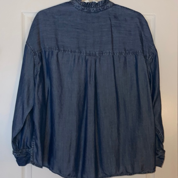 Time & Tru Denim Shirt - Picture 4 of 6